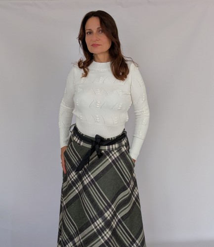 Sweter dzianinowy z półgolfem biały