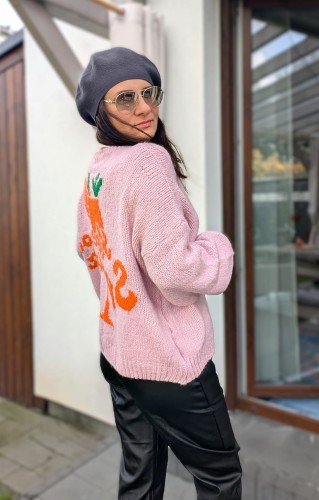 Sweter rozpinany z grafiką na plecach różowy