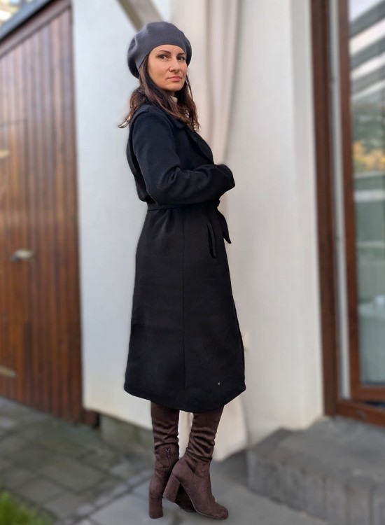 Elegancki długi płaszcz czarny