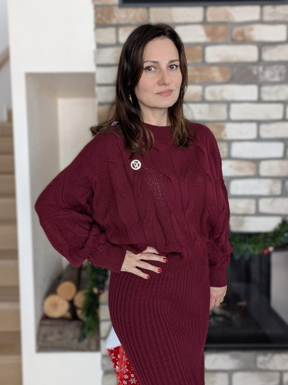 Komplet dzianinowy ze spódnicą midi, bordowy (id: 438)
