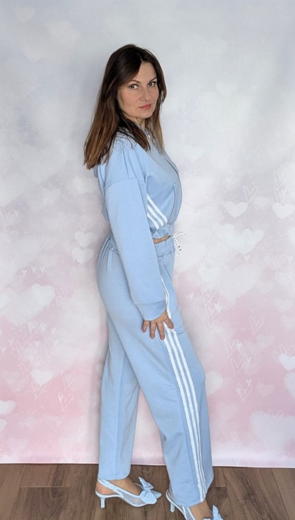 Komplet dresowy- rozpinana bluza, spodnie szeroka nogawka, niebieski