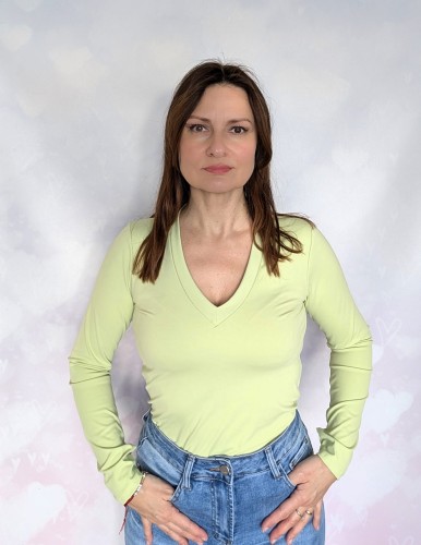 Elegancka bluzka z dekoltem V, pastelowa kolekcja- limonka zielona