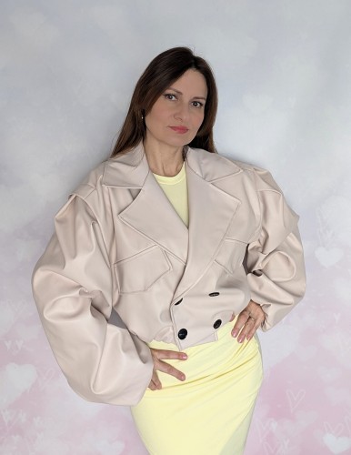 Kurtka oversize z ekoskóry beżowa