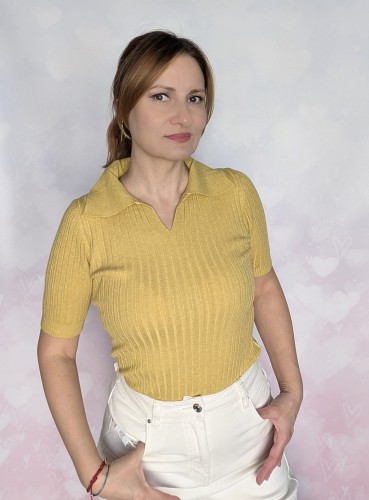 Elegancki prążkowany top z kołnierzykiem S/M żółty melanż- luksusowa dzianinowa mieszanka