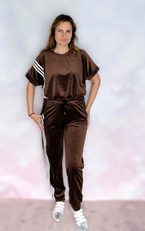 Welurowy komplet z wiskozy- dres sport-chic czekoladowy