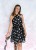 Sukienka letnia w grochy- elegancja w stylu retro czarna
